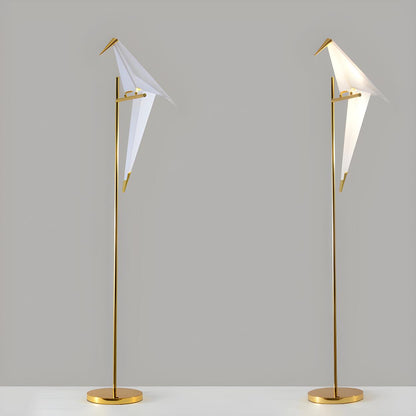 Bedside Bird-Shaped Artistic Gold Stand Floor Lamp