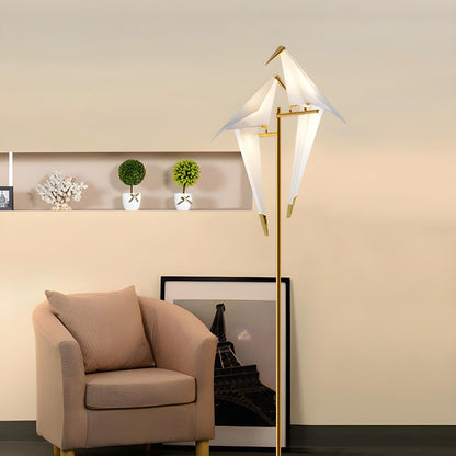 Bedside Bird-Shaped Artistic Gold Stand Floor Lamp