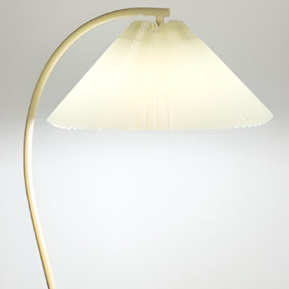 Elegant Pleated Fabric Cream Curved Floor Lamp