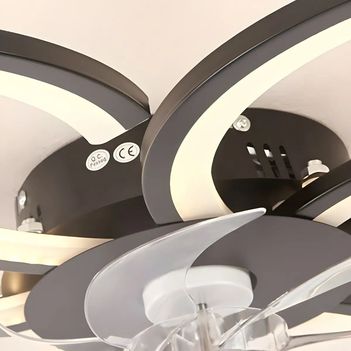 Modern Flower Shaped Dimming Ceiling Fan with LED Light