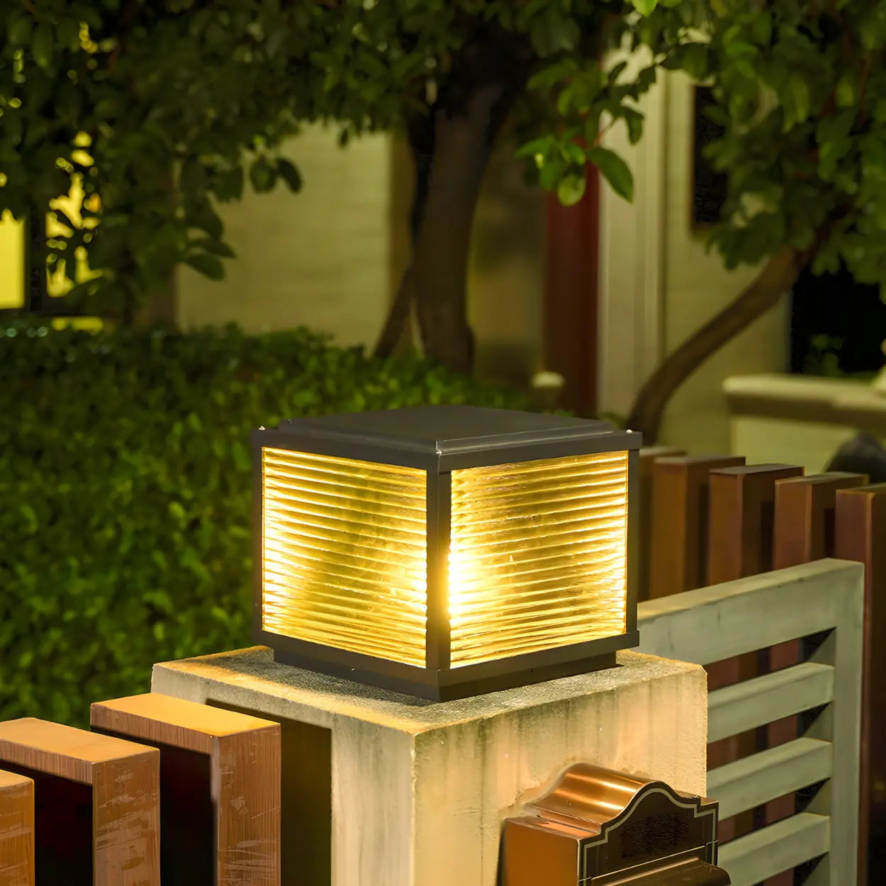 Simple Modern Glass Cube Solar Outdoor Post Light